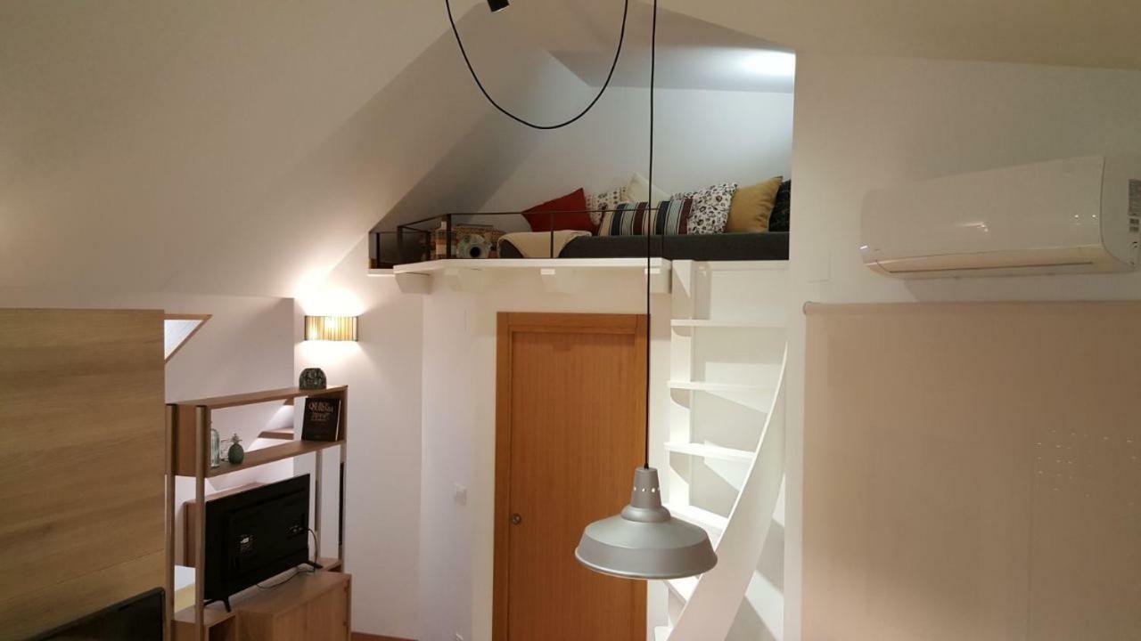 Estudio Atico con Altillo Ourense Esterno foto